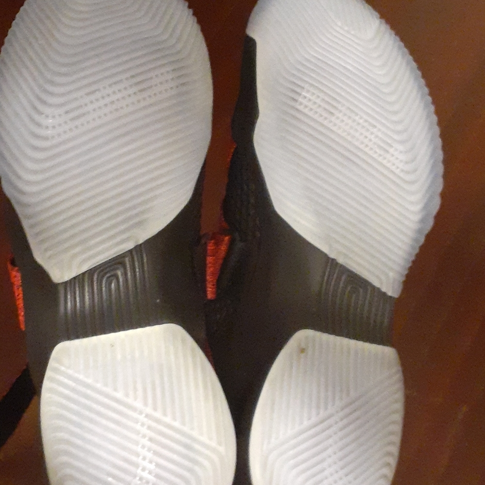 shoes - Picture 5 of 5